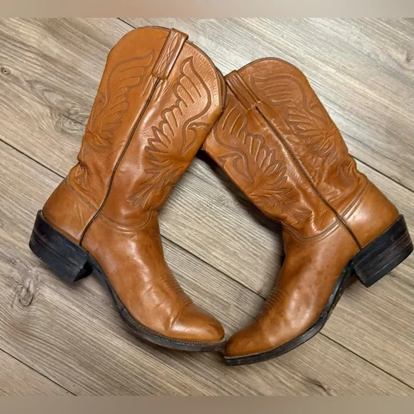 Lucchese Men's Brown Leather Cowboy Boots